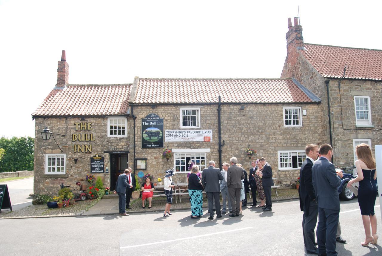 The Bull Inn West Tanfield Ripon Exteriör bild