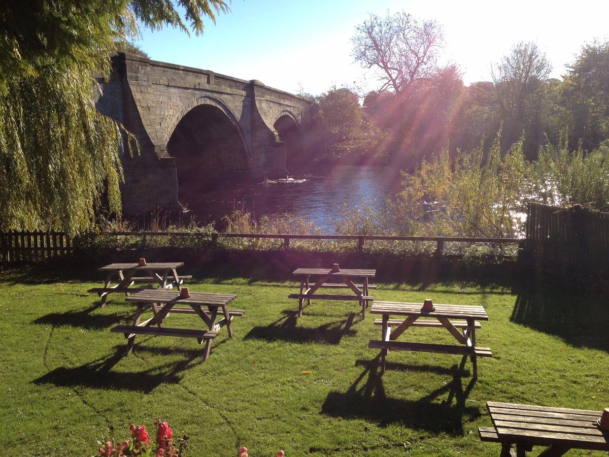 The Bull Inn West Tanfield Ripon Exteriör bild